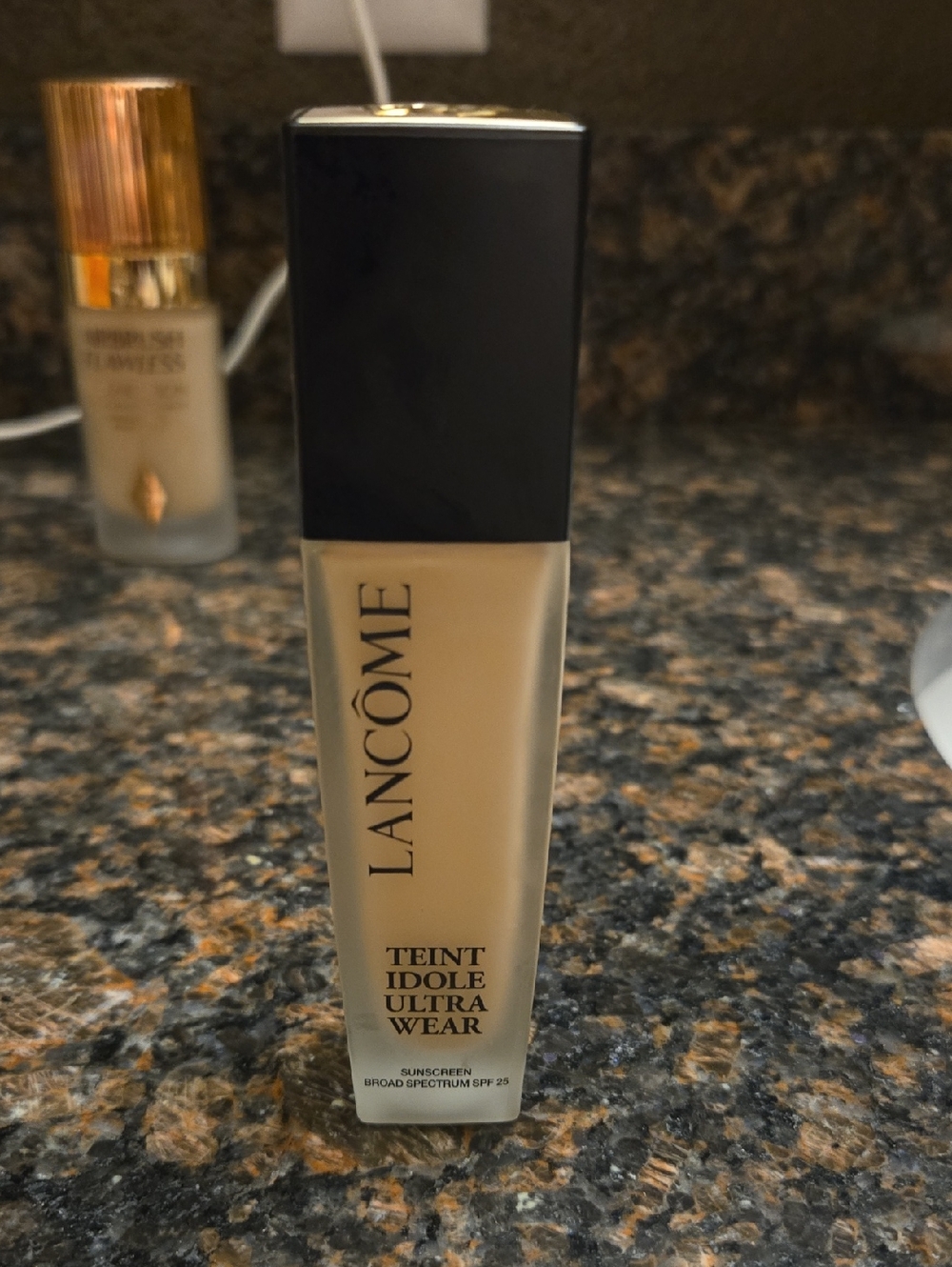 Lancome TEINT IDOLE Foundation 245C